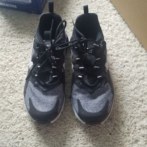 Nike 270 react sneakers